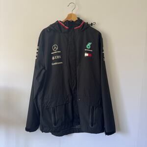 Mercedes AMG Petronas Formula One Rain Jacket Tommy Hilfiger L
